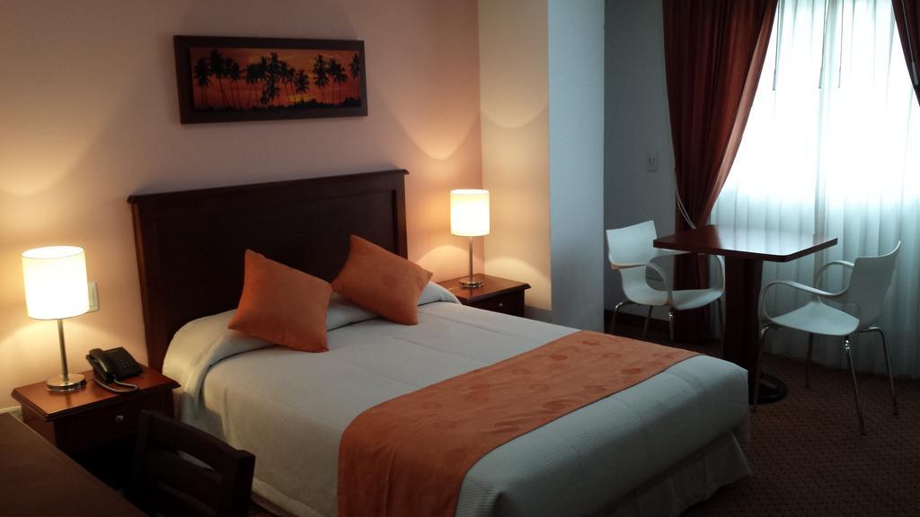 Blu Inn Hotel Bogota Exterior photo